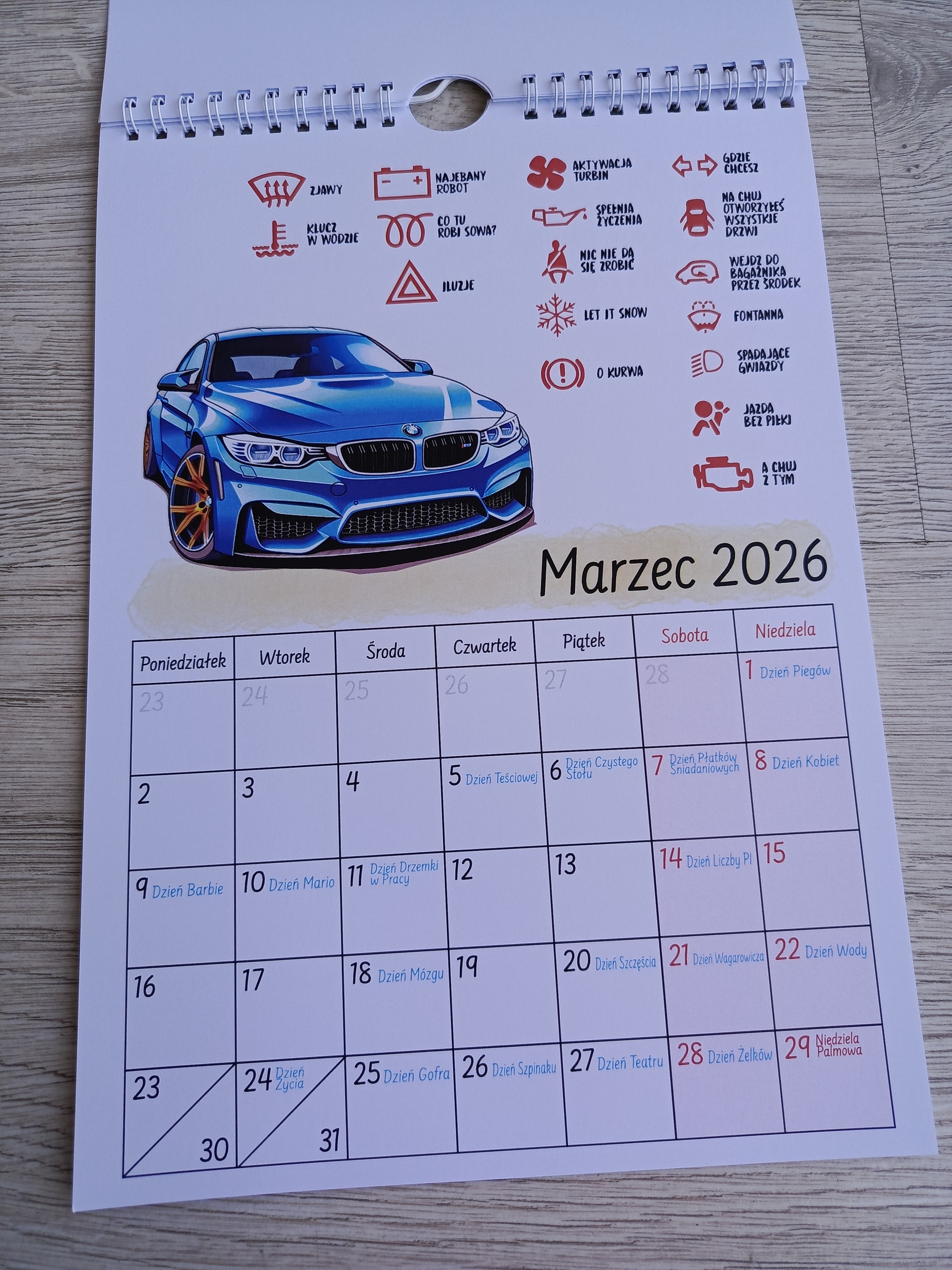 Kalendarz A4 na ścianę BMW